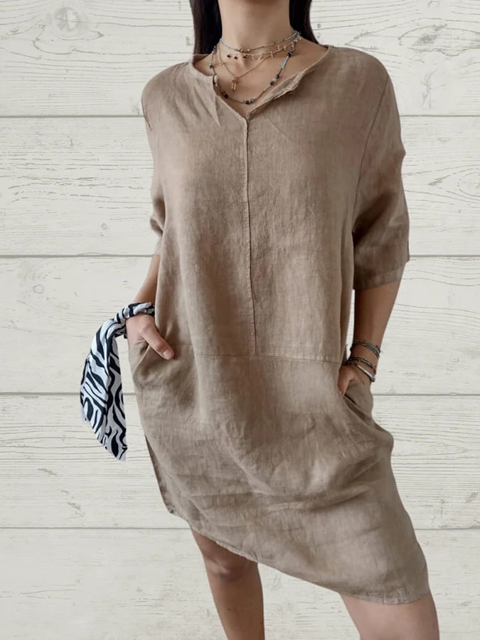 Women's casual V-neck dress with pockets in solid color